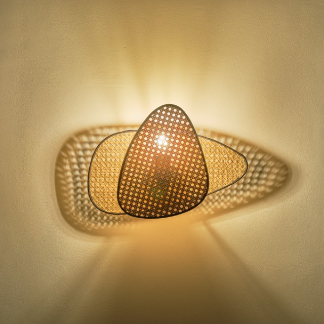 ΑΠΛΙΚΑ ΤΟΙΧΟΥ ΡΑΤΤΑΝ 1XE27 MAX 40W 430Χ300mm ΚΑΦΕ-ΜΑΥΡΟ ARTE ILLUMINA KAI