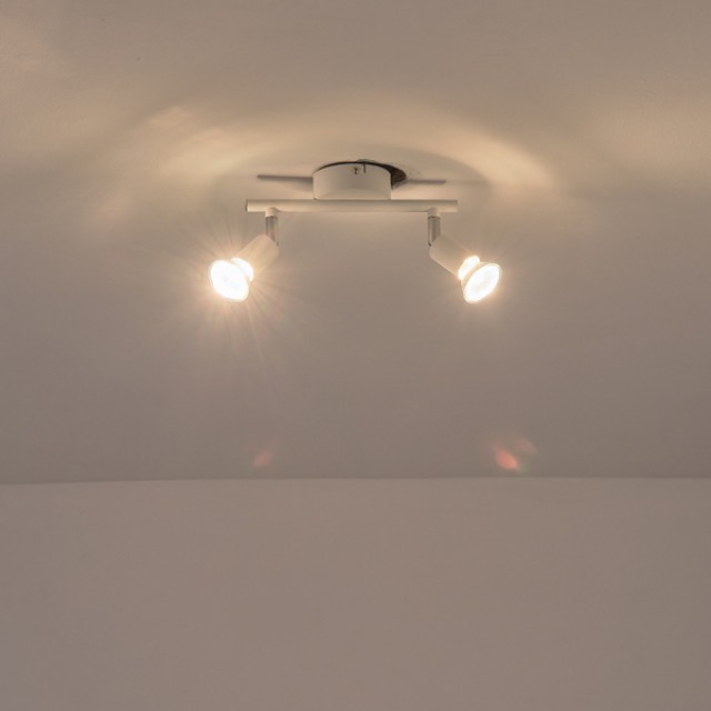 ΣΠΟΤ ΚΙΝΗΤΟ 2ΦΩΤΟ ΜΕΤΑΛΛΙΚΟ 2XGU10 Max 7W 220X80X125mm ΛΕΥΚΟ  ARTE ILLUMINA VORRAS