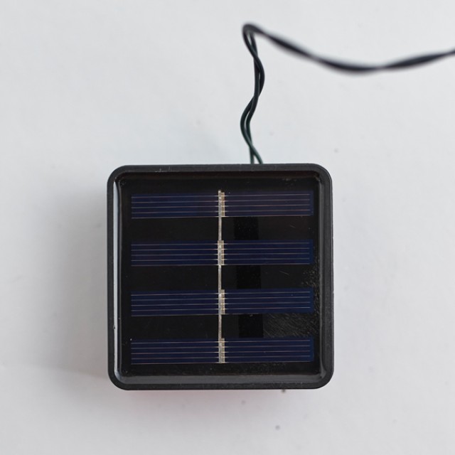 ΣΕΙΡΑ, 80 LED 5mm, ΜΕ ΑΚΡΥΛΙΚΗ ΕΠΕΚΤΑΣΗ, ΗΛΙΑΚΟ ΣΥΛΛΕΚΤΗ ΜΕ ΑΙΣΘΗΤΗΡΑ ΦΩΤΟΣ, 8 ΠΡΟΓΡΑΜΜΑΤΑ, ΠΡΑΣΙΝΟ PVC ΚΑΛΩΔΙΟ, ΚΟΚΚΙΝΟ ΚΑΙ ΠΡΑΣΙΝΟ LED, ANA 10cm, ΠΡΟΕΚΤΑΣΗ ΠΑΡΟΧΗΣ 1m, ΙΡ44