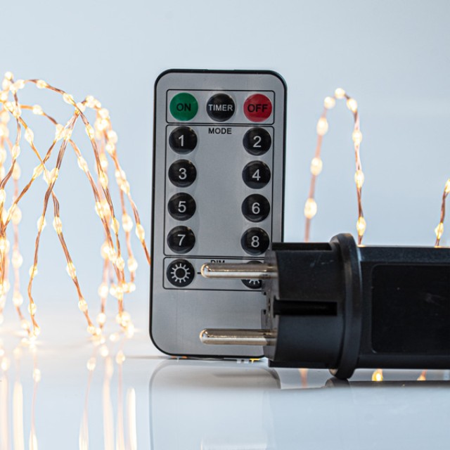 ΣΕΙΡΑ, 300 MINI LED, 4.5V, ΜΕ ΤΗΛΕΧΕΙΡΙΣΤΗΡΙΟ (ON/OFF, TIMER, DIMMER), ΜΕ ΜΕΤΑΣΧΗΜΑΤΙΣΤΗ, ΠΡΟΕΚΤΑΣΗ ΠΑΡΟΧΗΣ 300cm, ΜΠΡΟΝΖΕ ΧΑΛΚΙΝΟ ΚΑΛΩΔΙΟ, ΘΕΡΜΟ ΛΕΥΚΟ LED, ANA 1,5cm, ΙΡ44