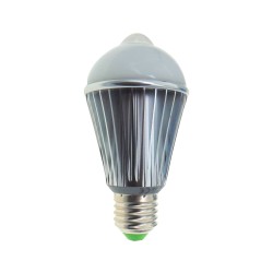 ΛΑΜΠΑ LED ΜΕ ΑΙΣΘΗΤΗΡΑ ΚΙΝΗΣΗΣ E27 6W 460LM 360° 4000-5000k NEUTRAL WHITE ST460 STARLUX