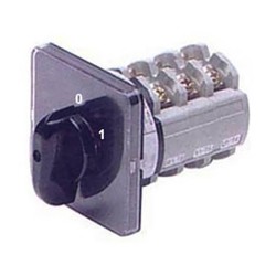 ΔΙΑΚΟΠΤΗΣ ΠΕΡΙΣΤΡΟΦΙΚΟΣ 0-1 3P 16A ΜΕ ΠΛΑΚΑ 52X52 CA0120003PL1 VEM