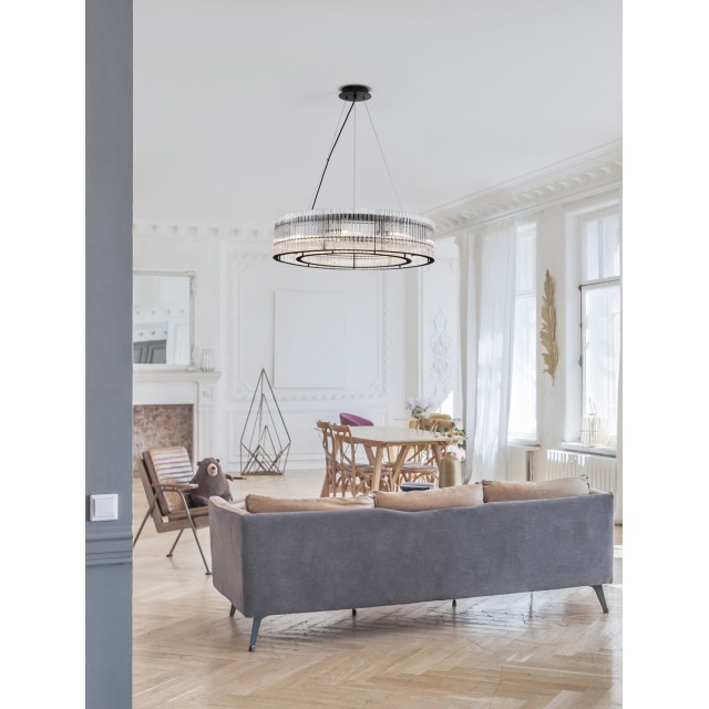 Matt Black Metal& Clear Glass (220 pcs)LED G9 9x5 Watt 230 Volt IP20 Bulb ExcludedD: 70 H: 210 cm Adjustable Height