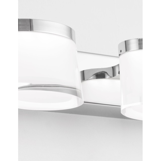 Chrome Aluminum & Acrylic LED 15 Watt 220-240 Volt 1620Lm 3000 IP44 L: 38 W: 9.8 H: 7.5 cm 9122331