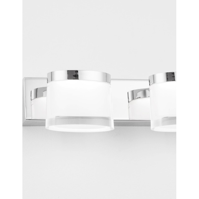 Chrome Aluminum & Acrylic LED 15 Watt 220-240 Volt 1620Lm 3000 IP44 L: 38 W: 9.8 H: 7.5 cm 9122331