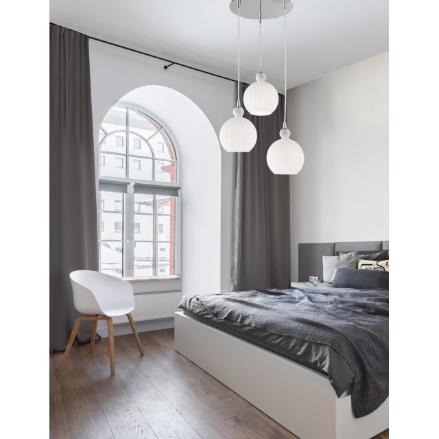 Chrome Aluminium Opal Glass LED LED E14 3x5 Watt 230 Volt IP20 Bulb Excluded D: 37 H1: 20.4 H2: 120 cm 9190882