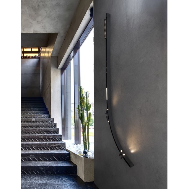 Curve Track 90OSandy Black AluminiumRecess Magnetic Profile IP20Included Mechanical-Electrical ConnectorCombine 4 Pieces To Make a Circle With R: 120 W: 6.7 H: 6,6 cm