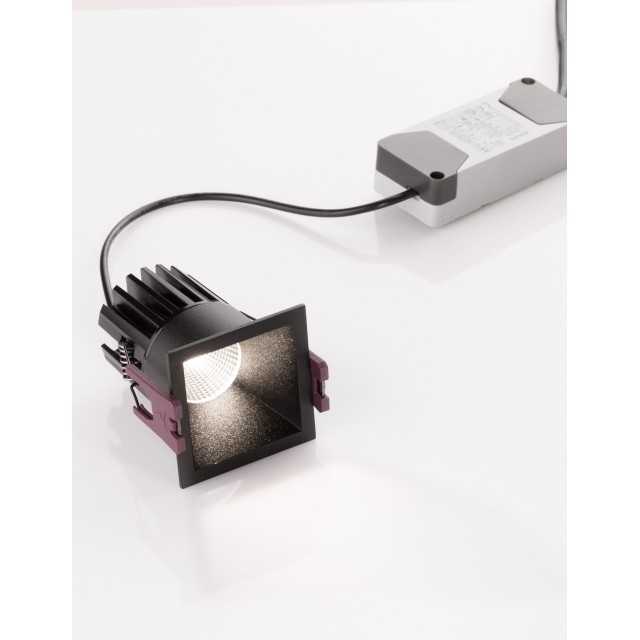 Black Aluminium 7W 220- 240V Philips Cree L:5.6 W:5.6 H:7.5 770Lm 3000K IP32