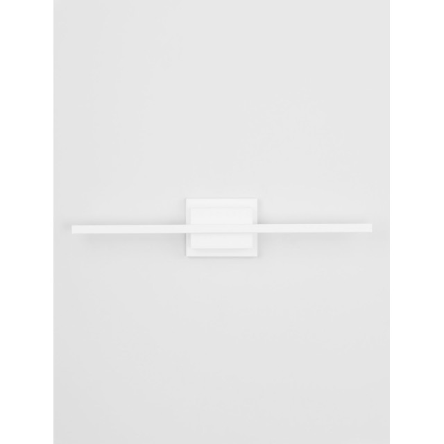 Sandy White Aluminiun & Acrylic LED 12.5 Watt 230 Volt 750Lm 3000K IP20 L:60.5 W: 6.9 H: 11.8 cm 9267021