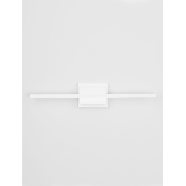 Sandy White Aluminiun & Acrylic LED 12.5 Watt 230 Volt 750Lm 3000K IP20 L:60.5 W: 6.9 H: 11.8 cm 9267021