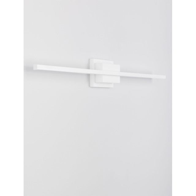 Sandy White Aluminiun & Acrylic LED 28.5 Watt 230 Volt 1750Lm 3000K IP20 L: 120.5 W: 6.9 H: 11.8 cm 9267023
